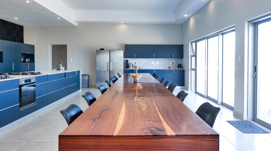 5 Bedroom Property for Sale in Agulhas Western Cape